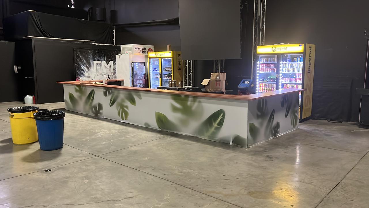 Barra Comercial Rotulada para Coctelería