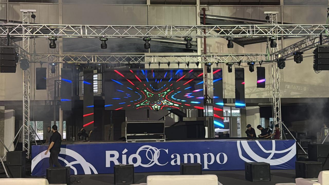 Impresión de Banner Gran Formato para Escenarios